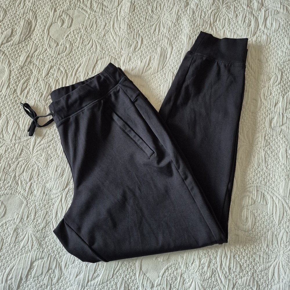 Yogalicious Lux women's Medium cuffed ankle jogger pants black zip pockets VGUC